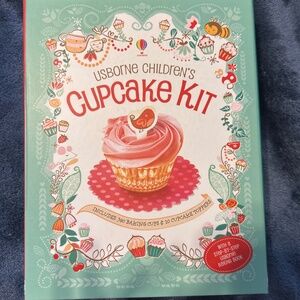 USBORNE Cupcake Kit